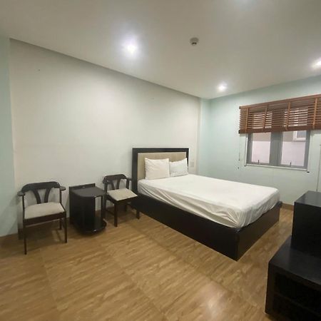 Alyssa Hotel Da Nang Buitenkant foto