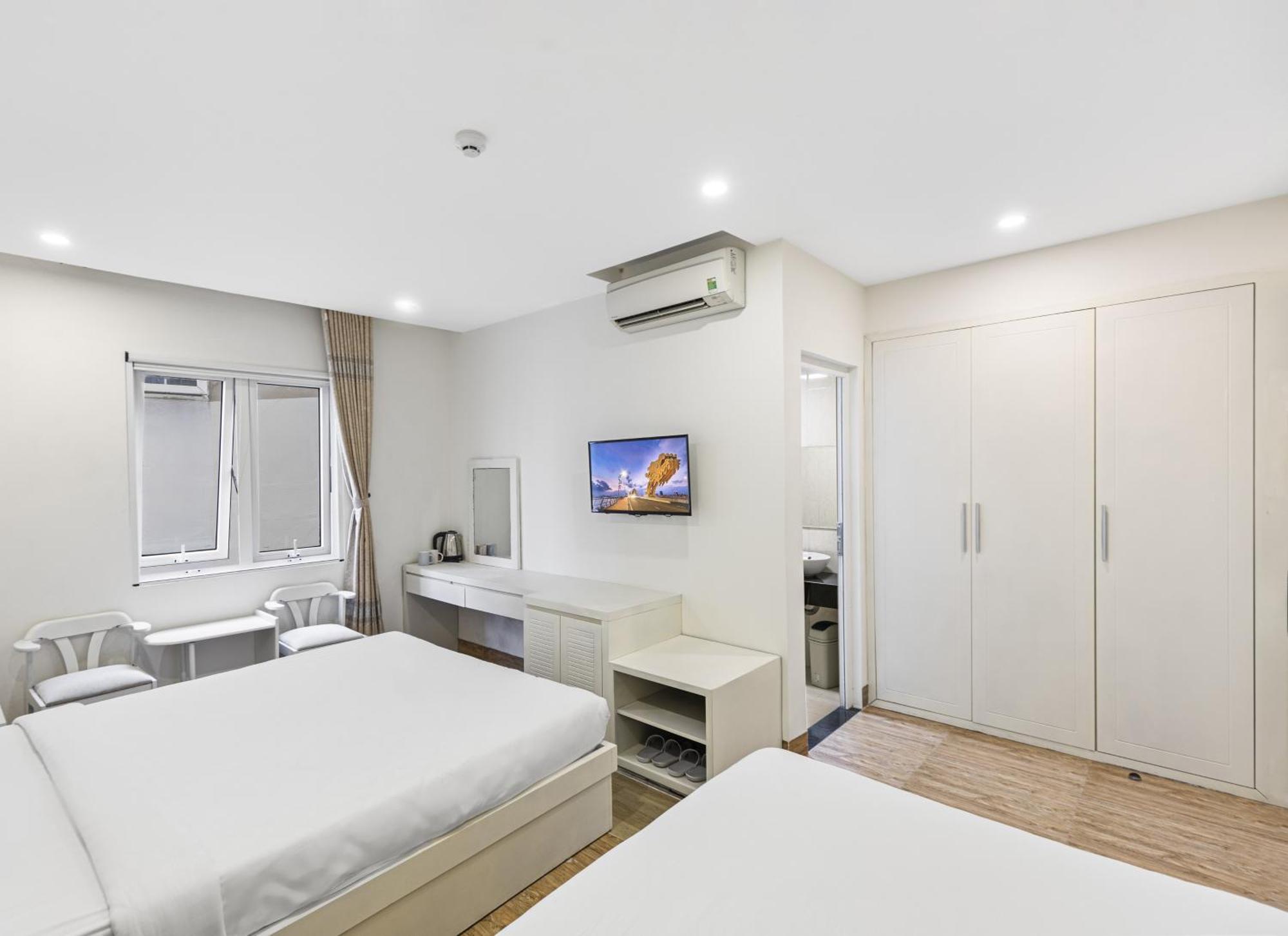 Alyssa Hotel Da Nang Buitenkant foto