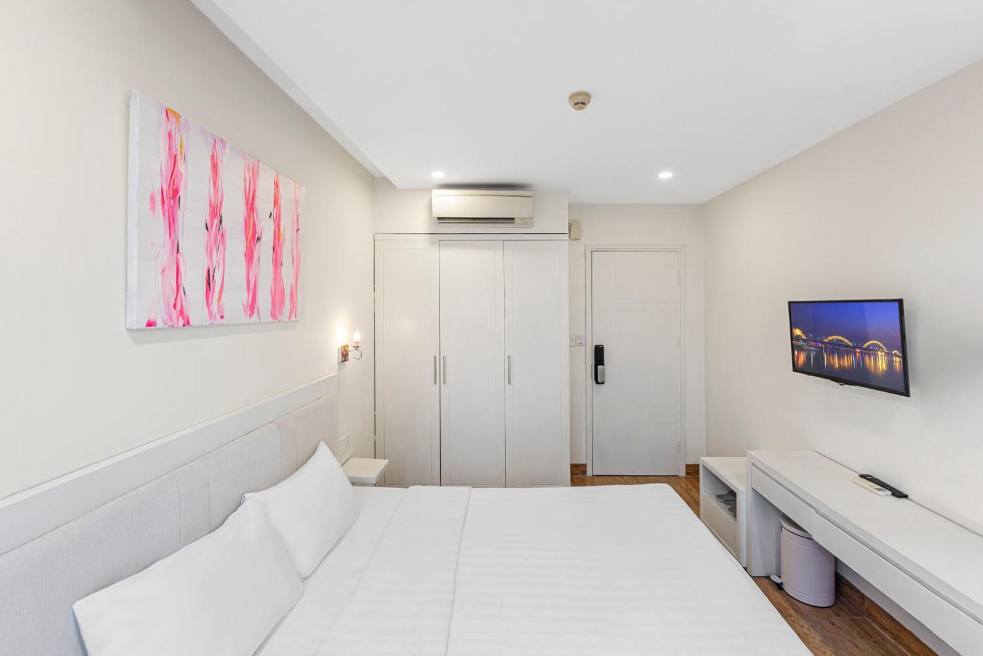 Alyssa Hotel Da Nang Buitenkant foto